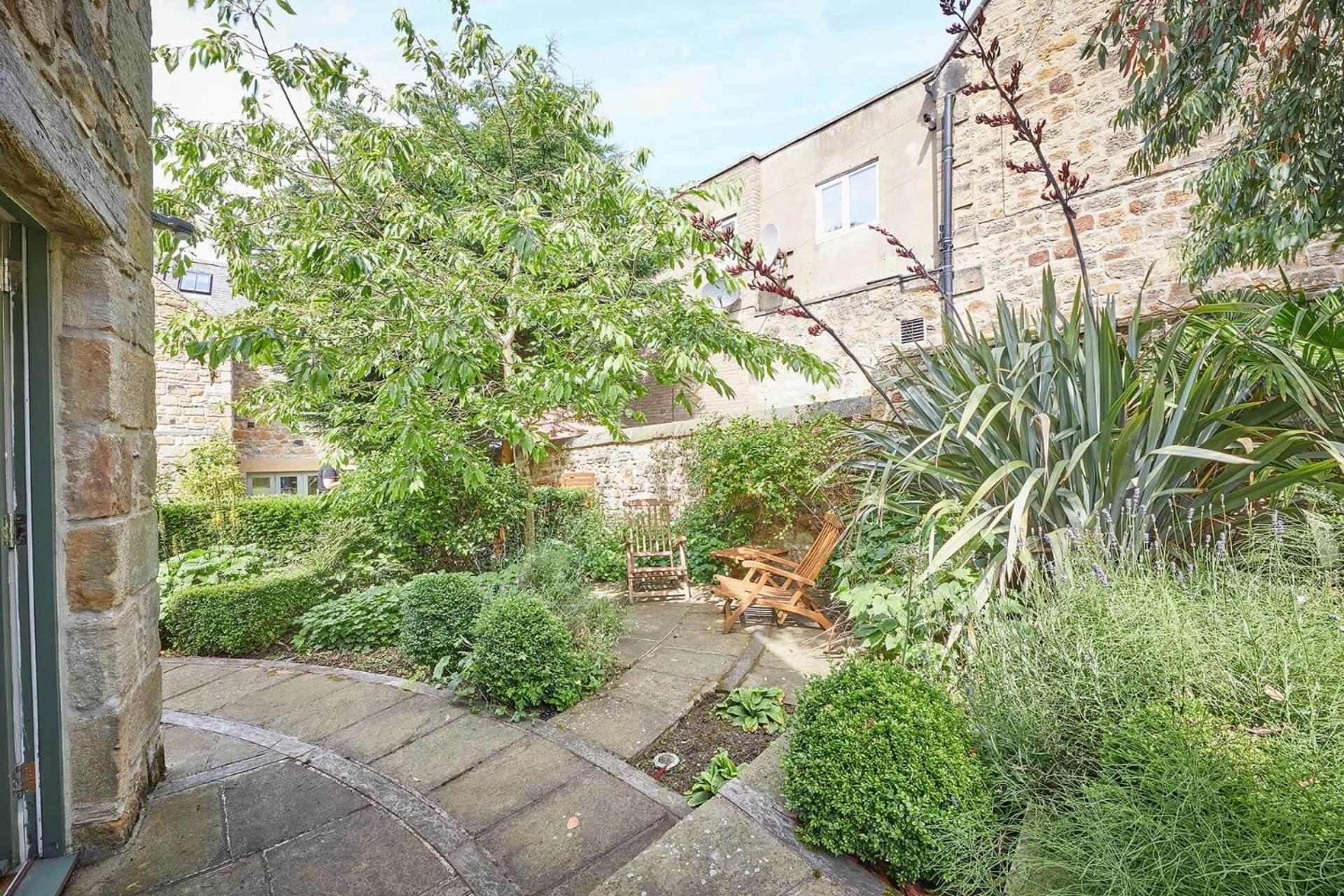 Garden Stable At Hallsteads: Luxury Stone Cottage, With Parking Alnmouth Exteriér fotografie